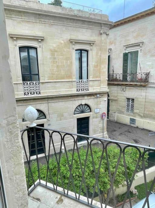 Dimora De Argenteris Apartment Lecce Exterior foto